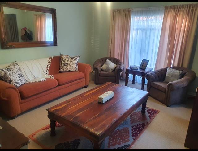 3 BEDROOM HOUSE FOR SALE IN SAFARI GARDENS